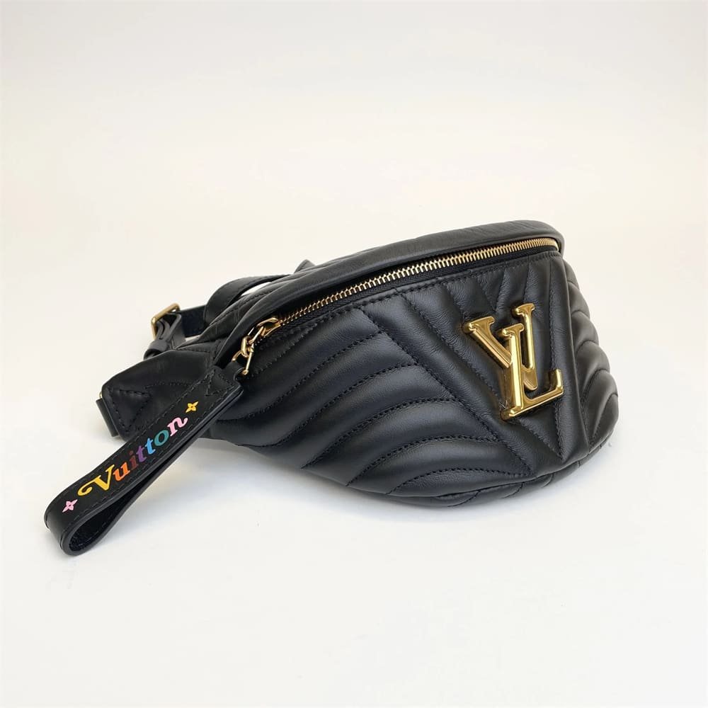 L0vis Vvtt0n Wave Bumbag M53750
