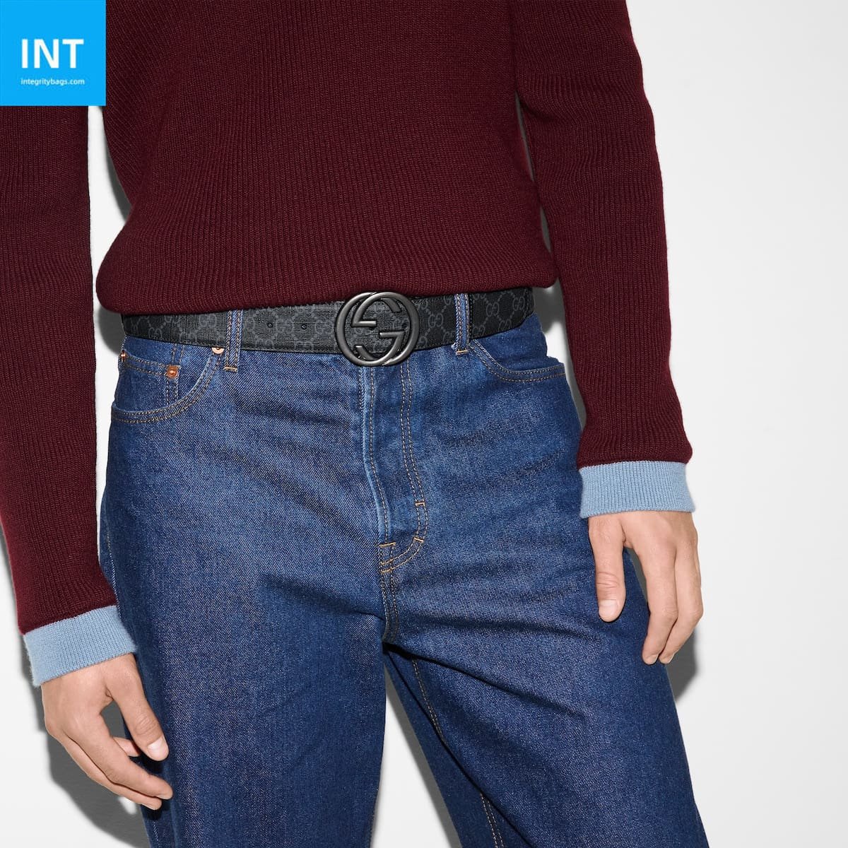 Gvc*1  Belt with Interlocking G buckle