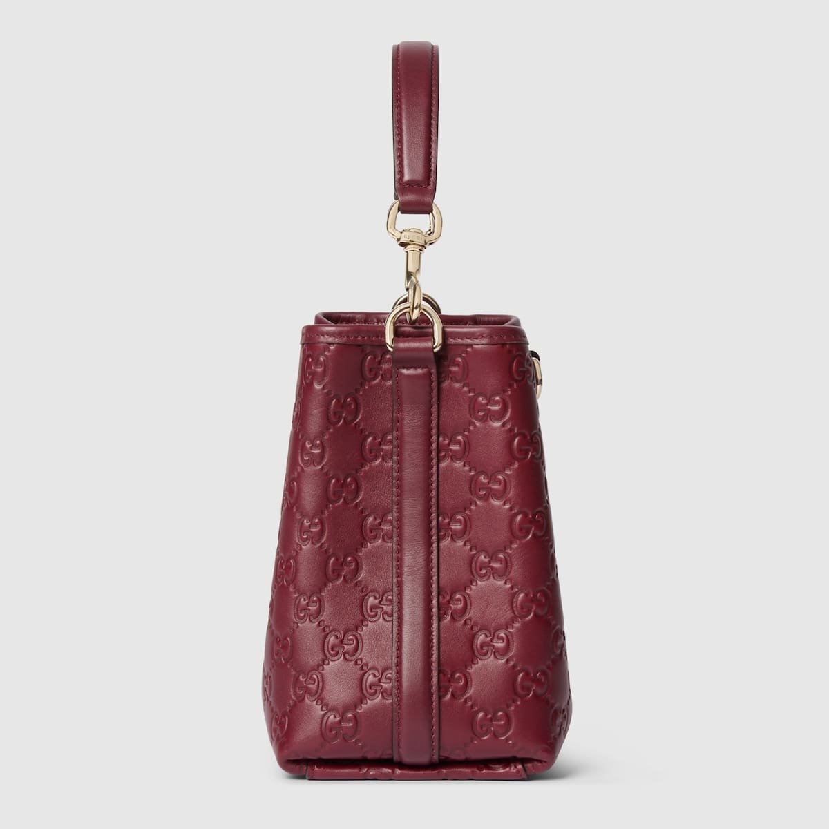Gvc*1 Emblem small bucket bag