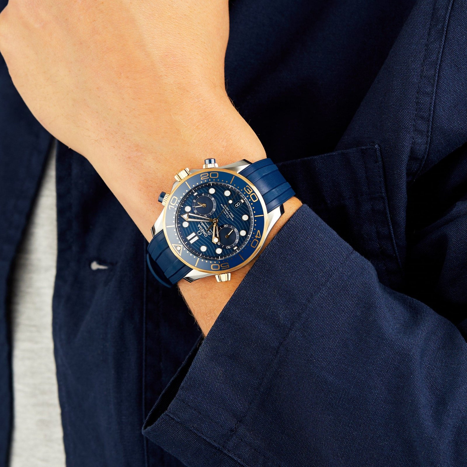 0me*ga Seamaster Diver 300M