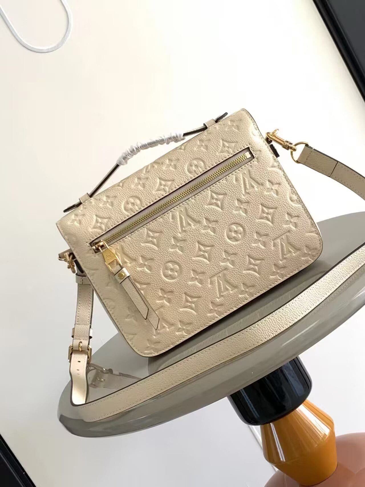 L0vis Vvtt0n M44881 Pochette Métis