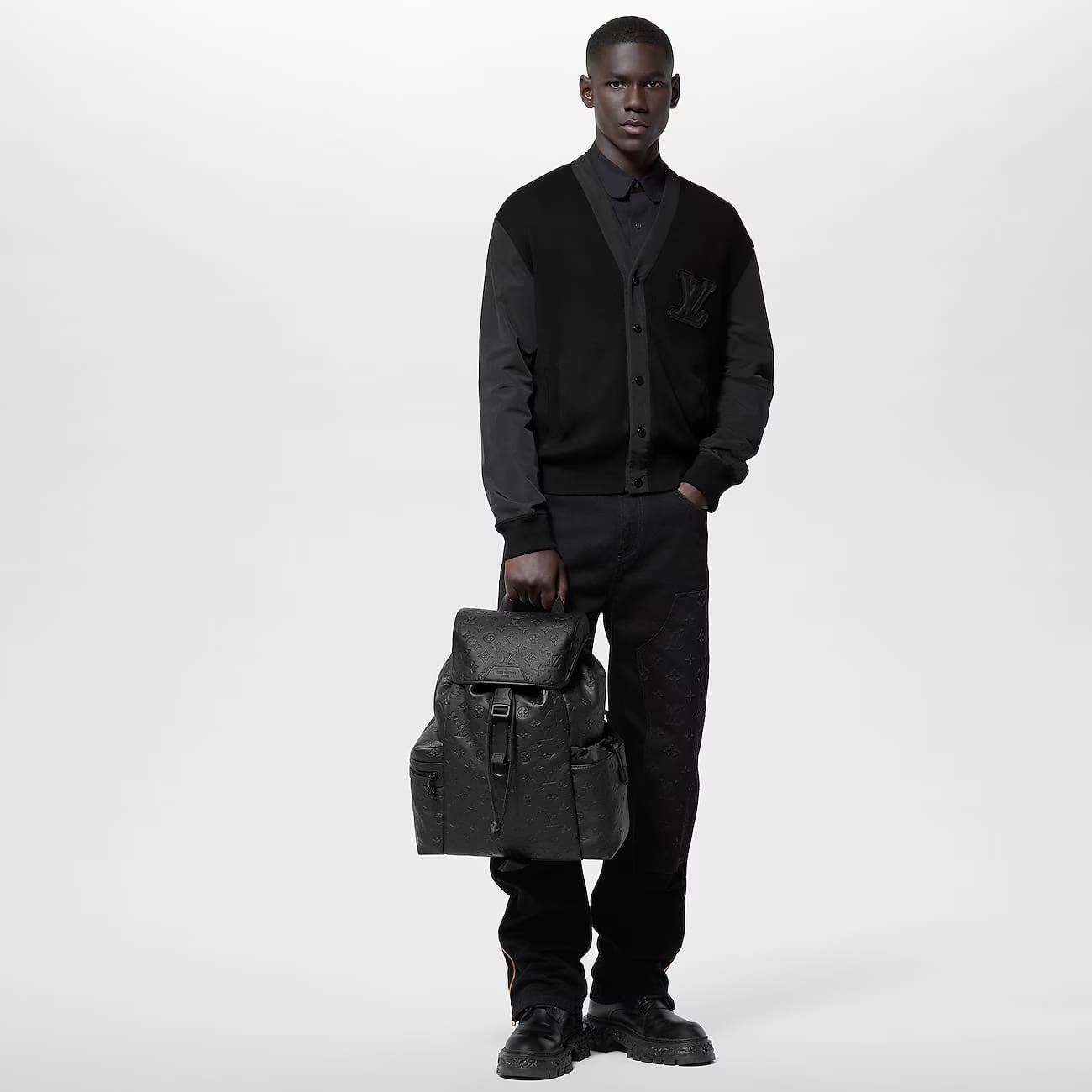 L0vis Vvtt0n M43680 Discovery Backpack