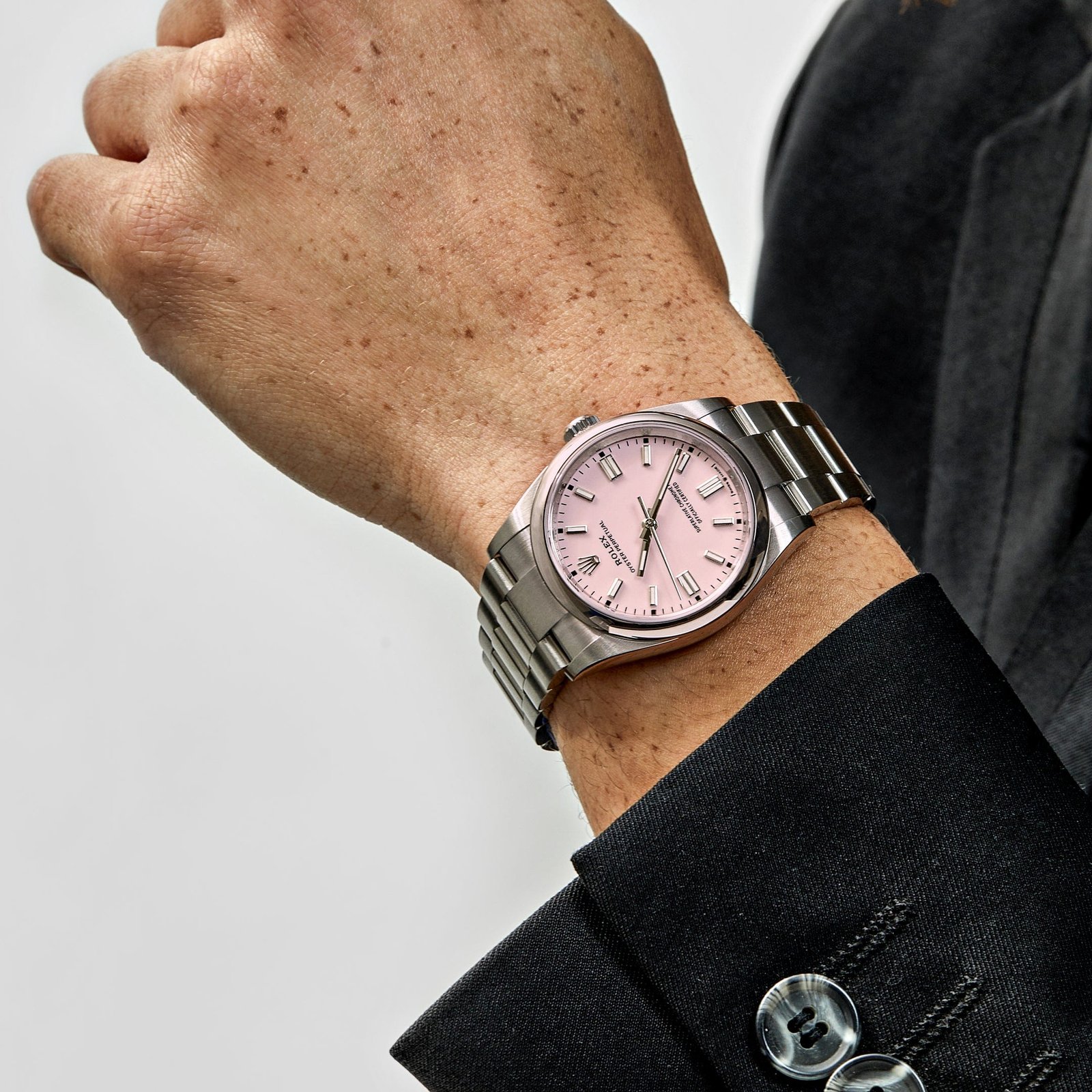 R01ex Oyster Perpetual 36 126000 Stainless Steel Candy Pink Dial (2024)