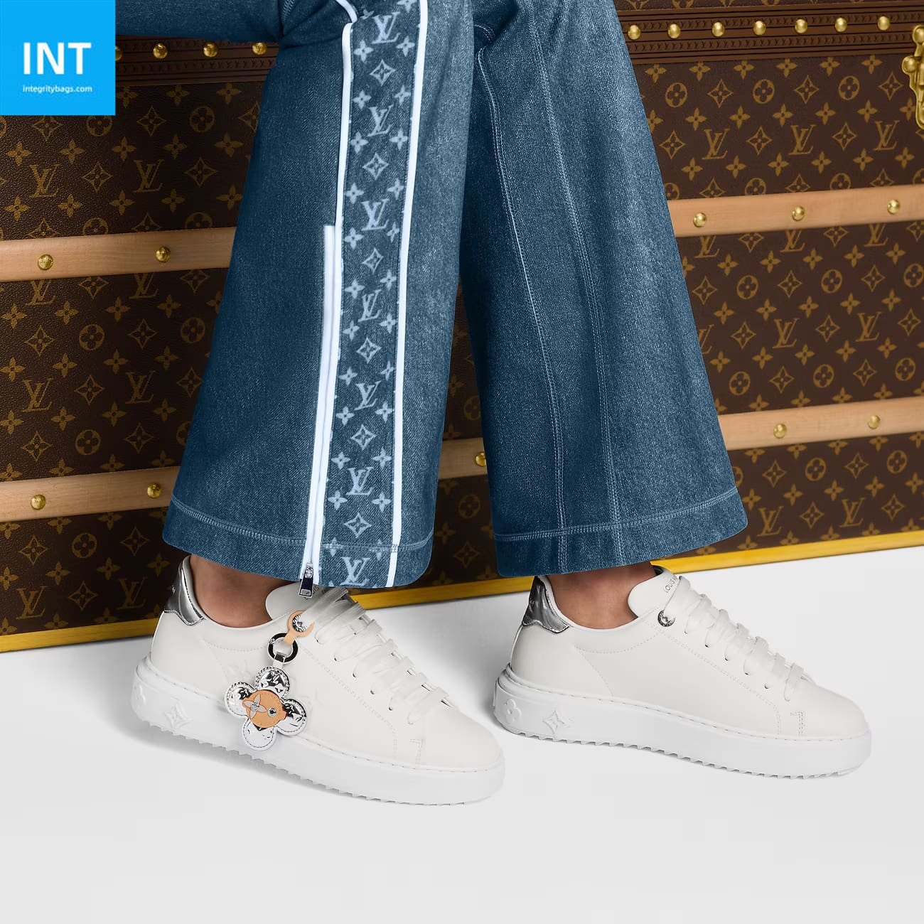 L0vis Vvtt0n 1AIVHV Time Out Sneaker