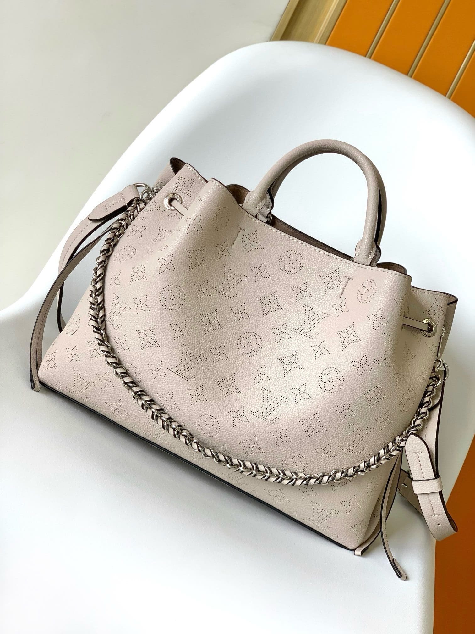 L0vis Vvtt0n M59201 Bella Tote