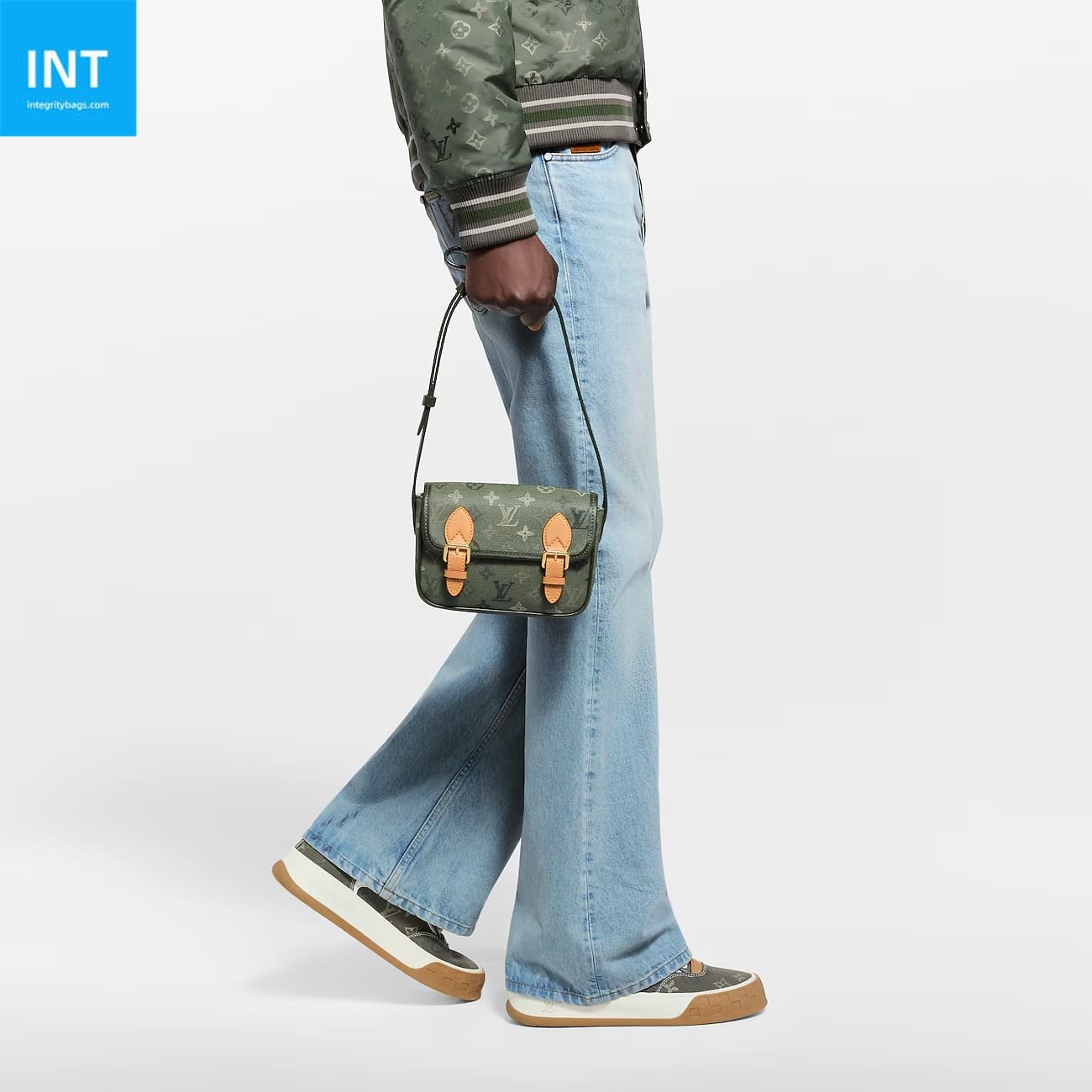 L0vis Vvtt0n M26969 Satchel Wearable Wallet