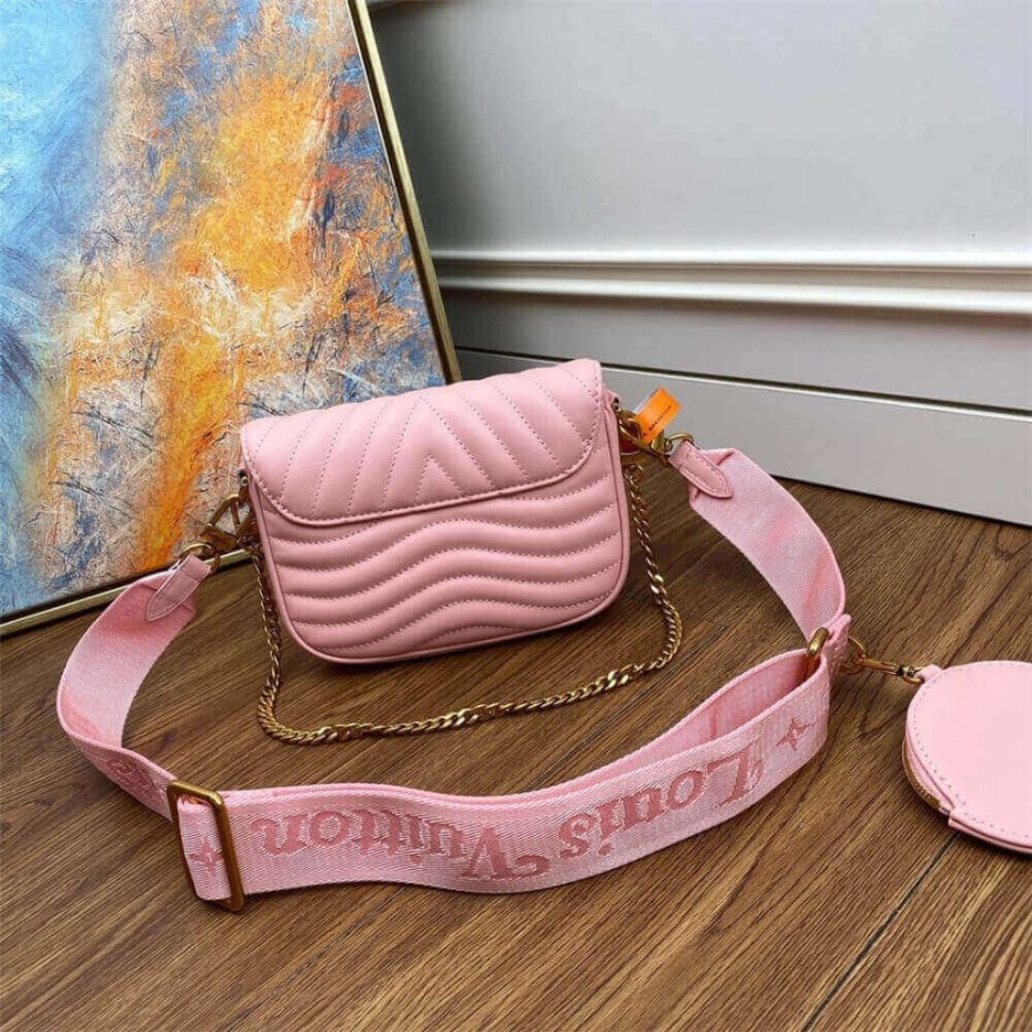 L0vis Vvtt0n New Wave Multi Pochette Handbag M56468