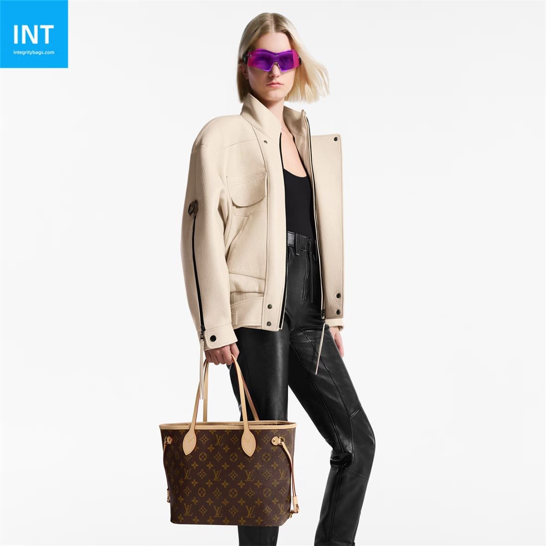 L0vis Vvtt0n M46979 Neverfull PM