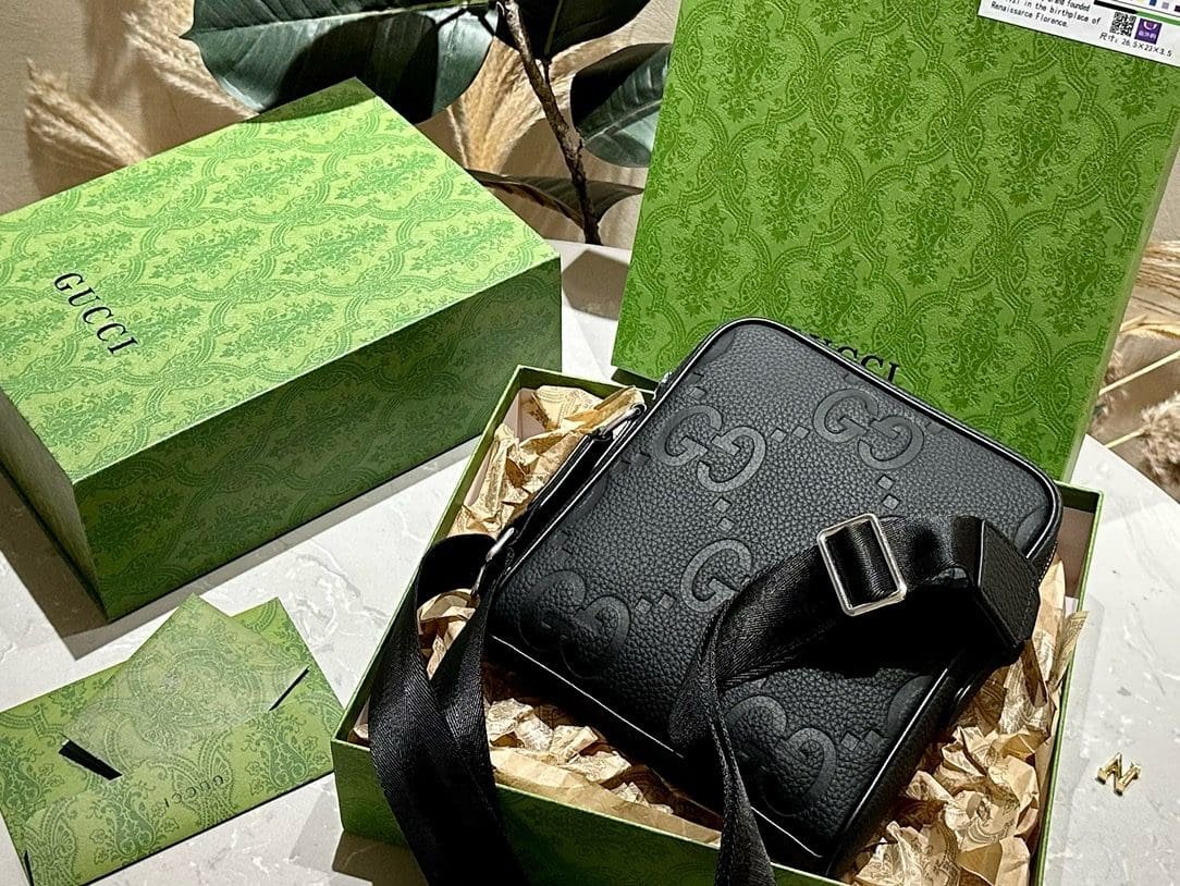 Gvc*1 men’s shoulder crossbody bag