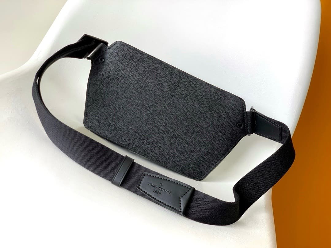 L0vis Vvtt0n M57081 TAKEOFF Shoulder Bag