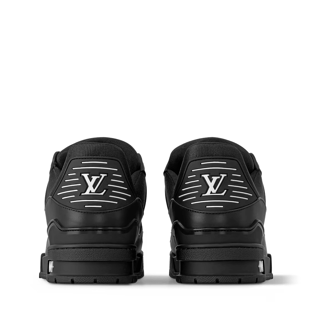 L0vis Vvtt0n 1AARES LV Trainer Sneaker