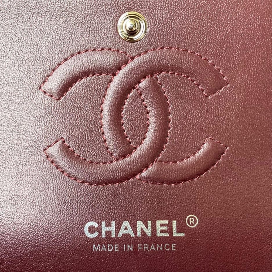 Ch**el SMALL CLASSIC HANDBAG Grained Calfskin & Silver Metal