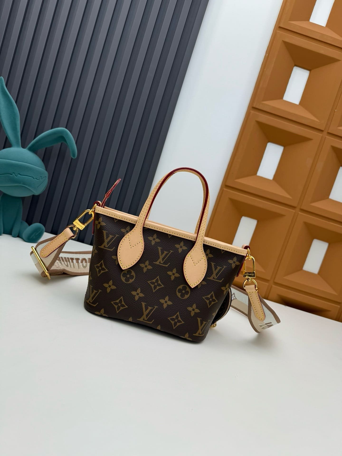 L0vis Vvtt0n Neverfull BB M46705