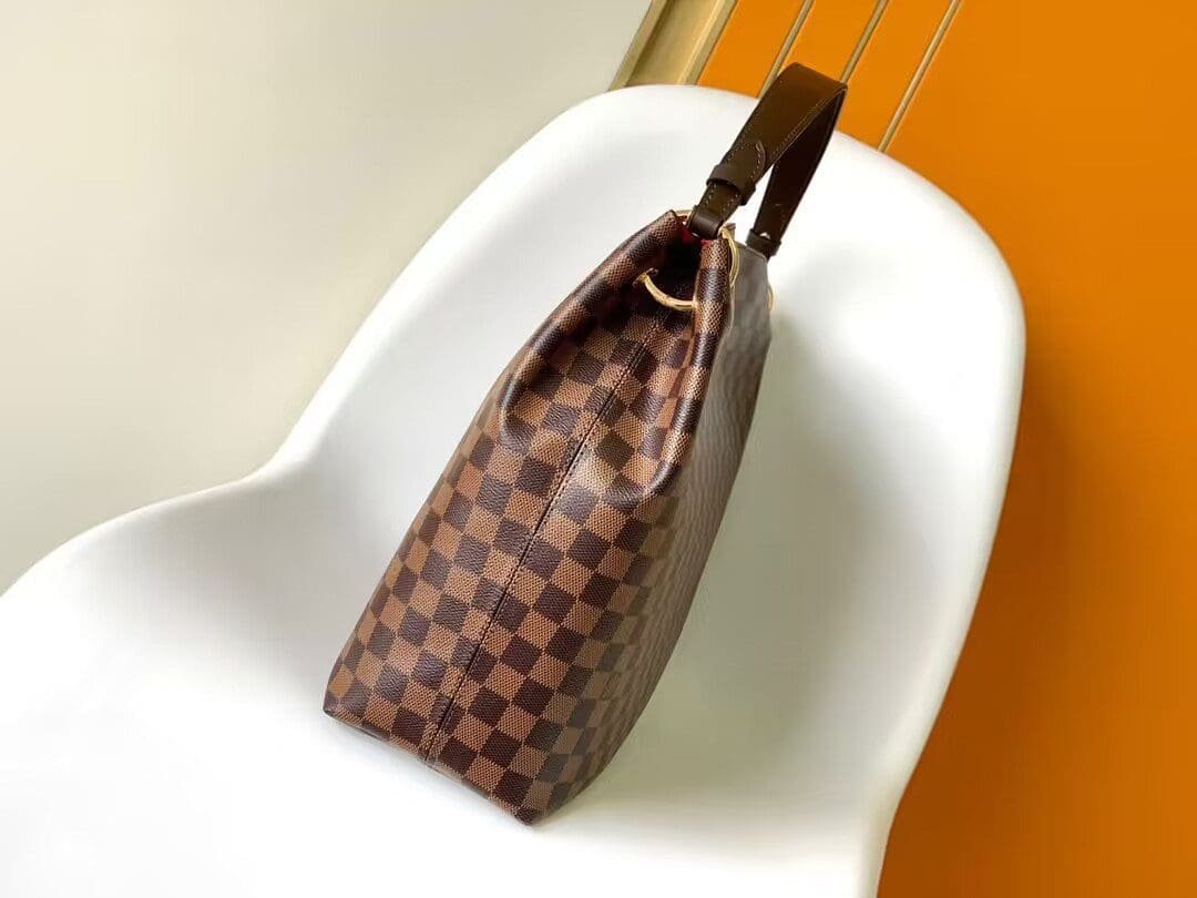 L0vis Vvtt0n Graceful medium bag N44045
