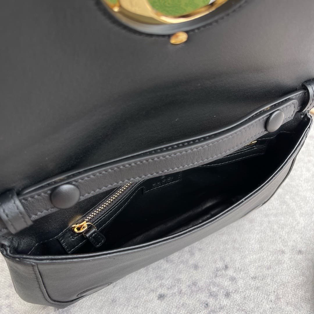 Gvc*1 BLONDIE SHOULDER BAG