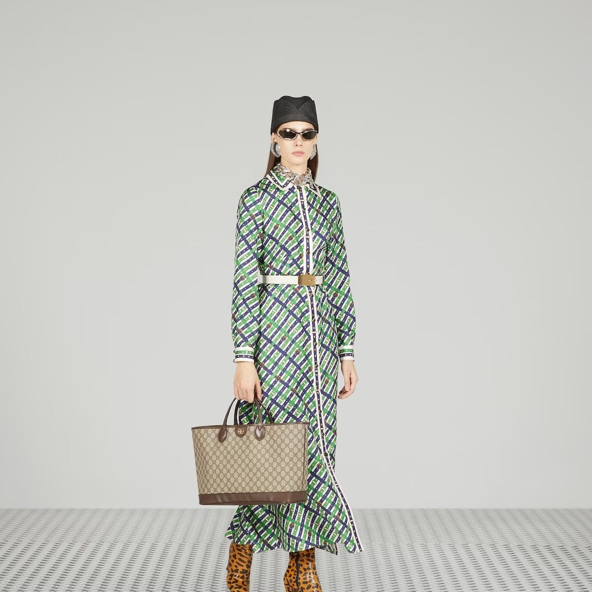Gvc*1 OPHIDIA MEDIUM TOTE BAG