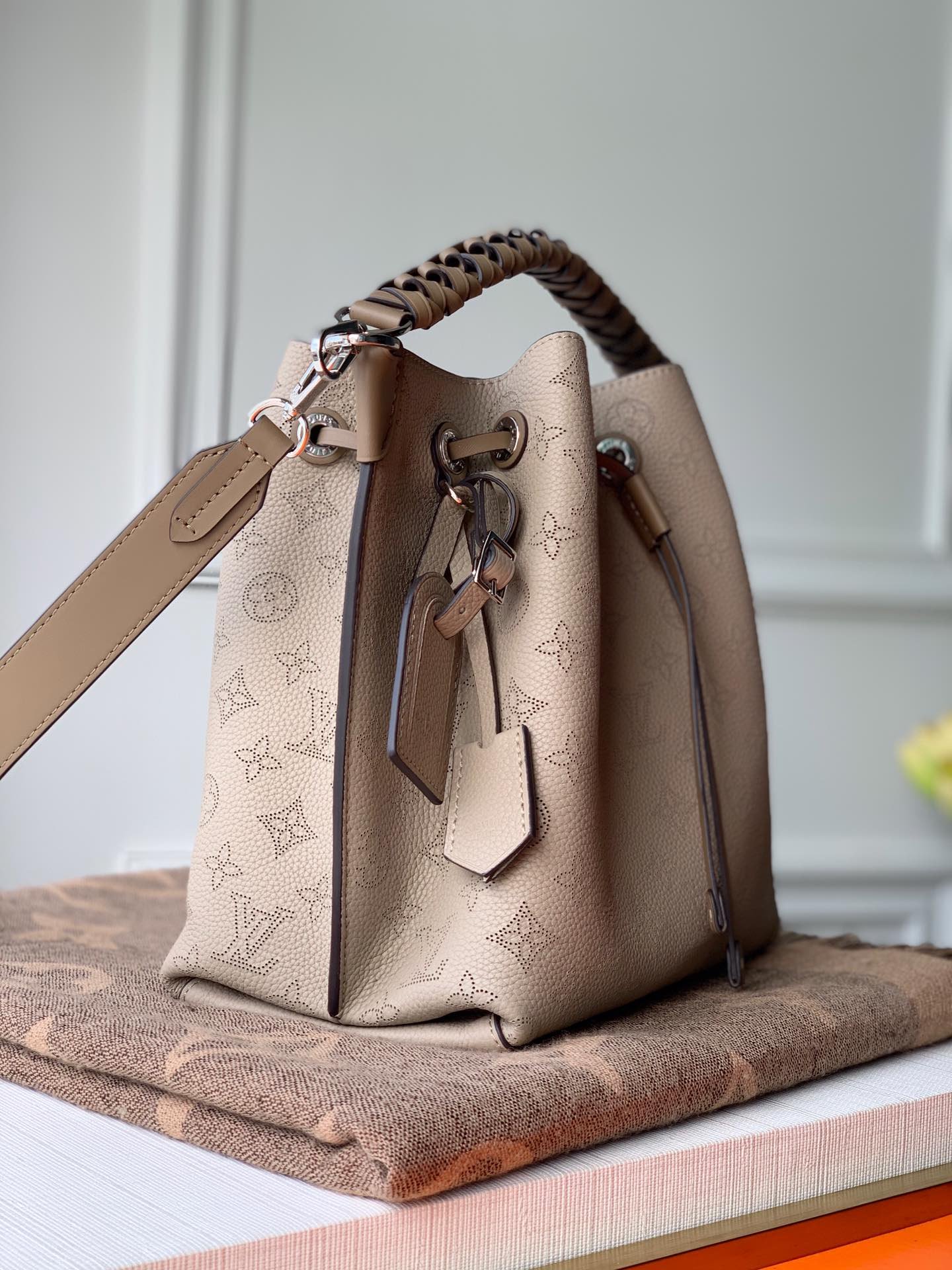 L0vis Vvtt0n M55799 Muria