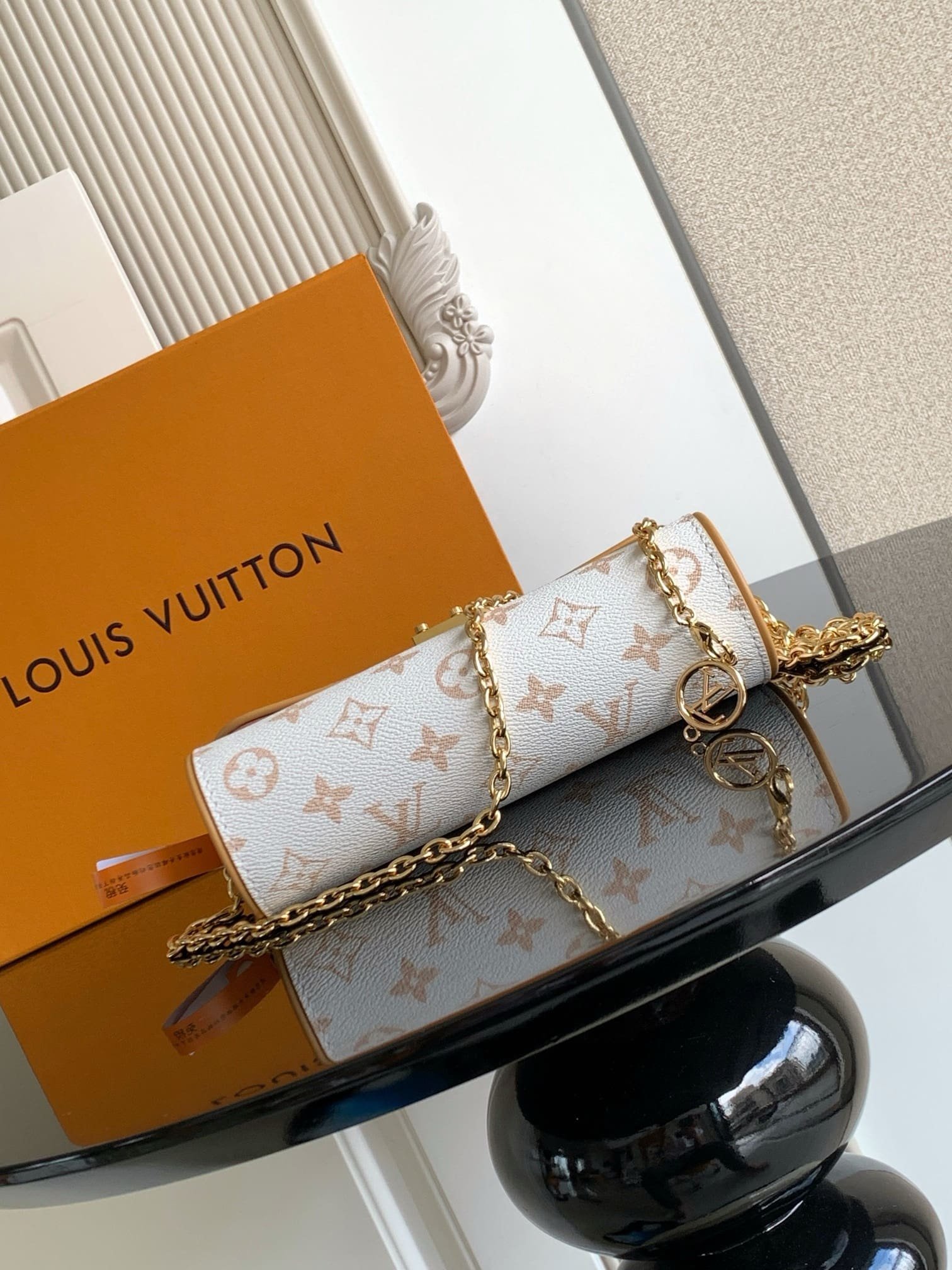 L0vis Vvtt0n M26583 Pochette Camille