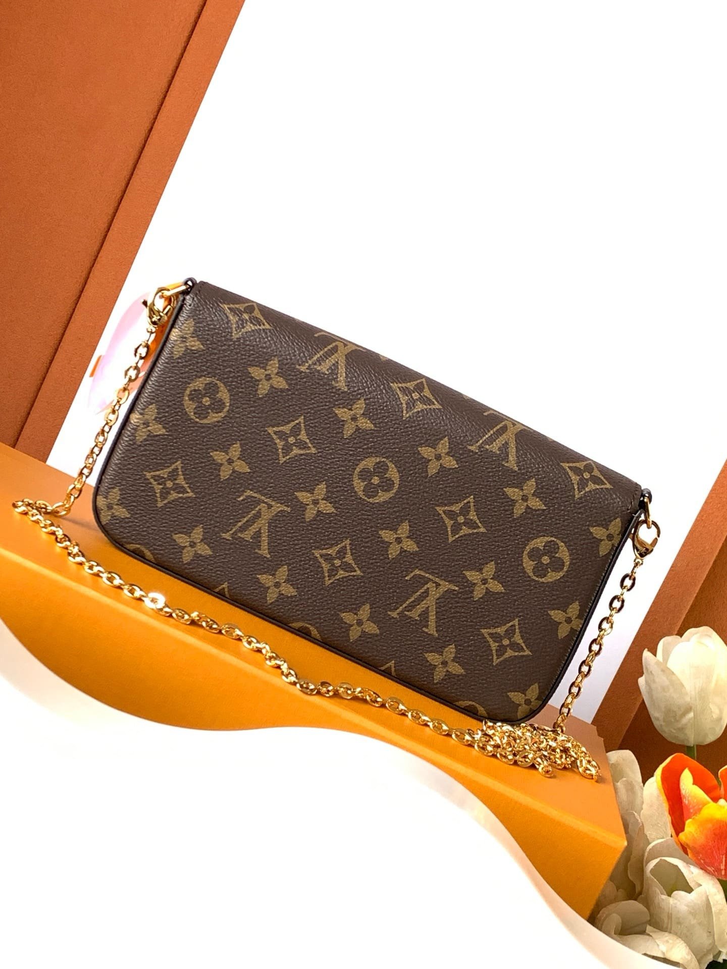 L0vis Vvtt0n Félicie Pochette M81896