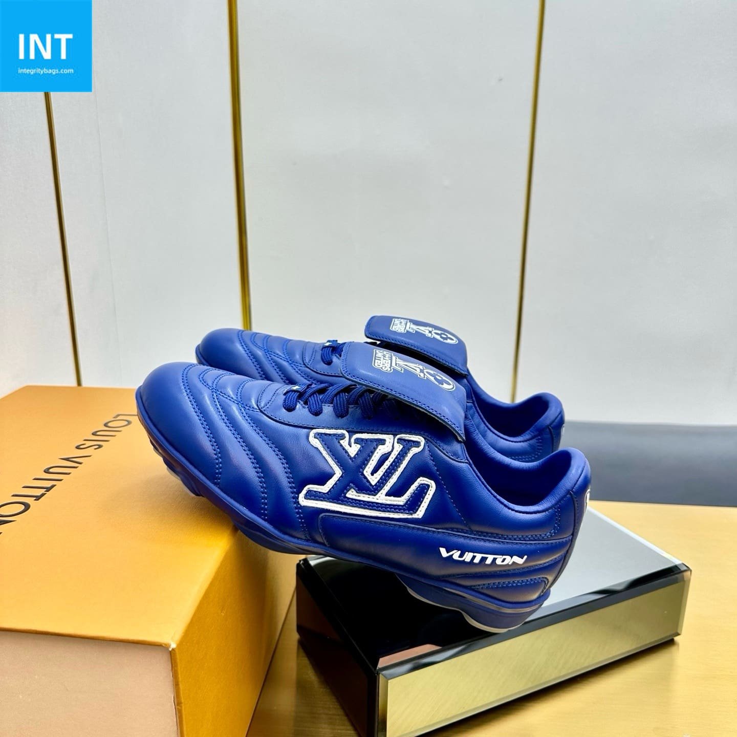 L0vis Vvtt0n Shoes | Mastercraft Quality