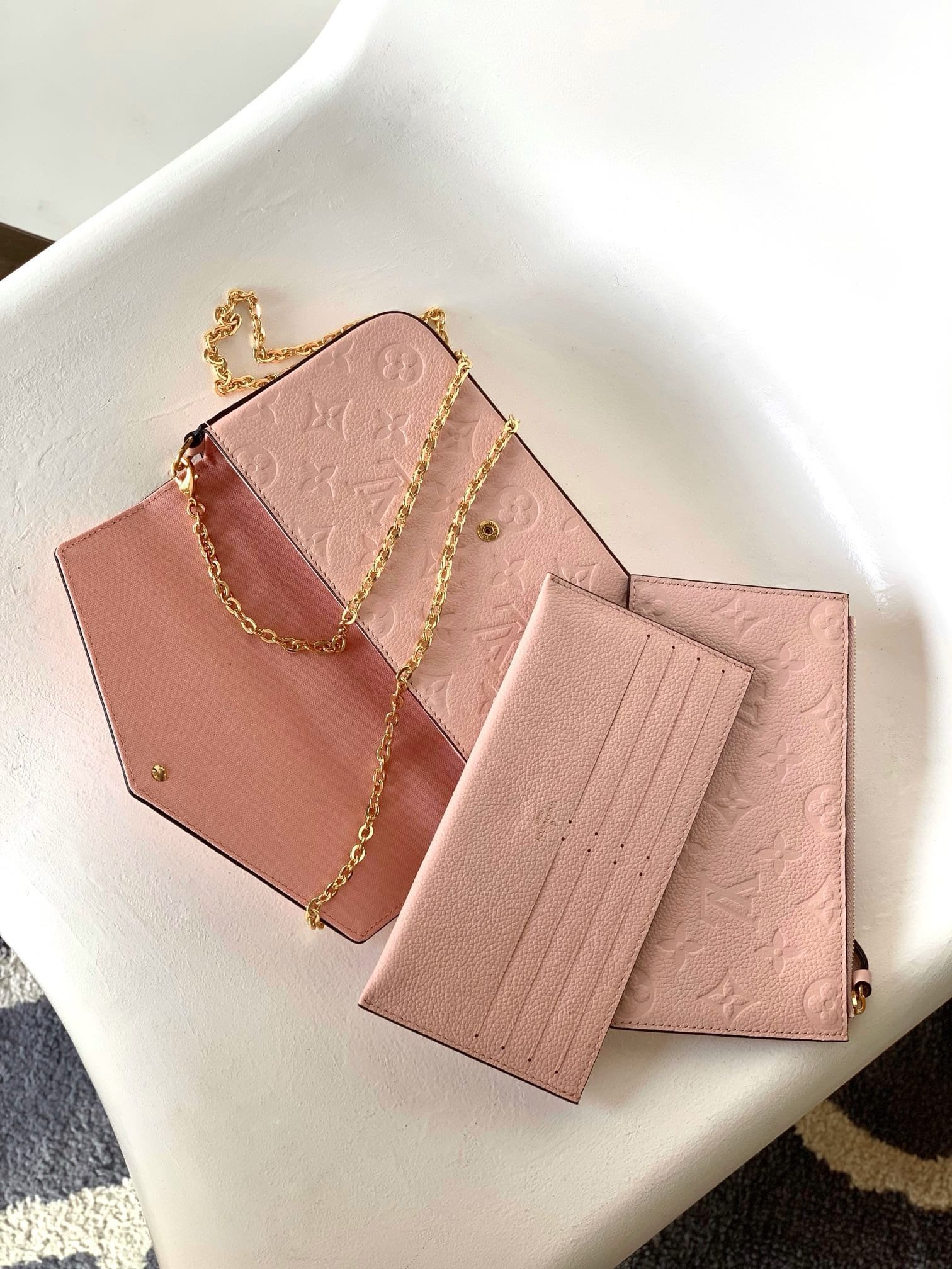 L0vis Vvtt0n M82608 Félicie Pochette