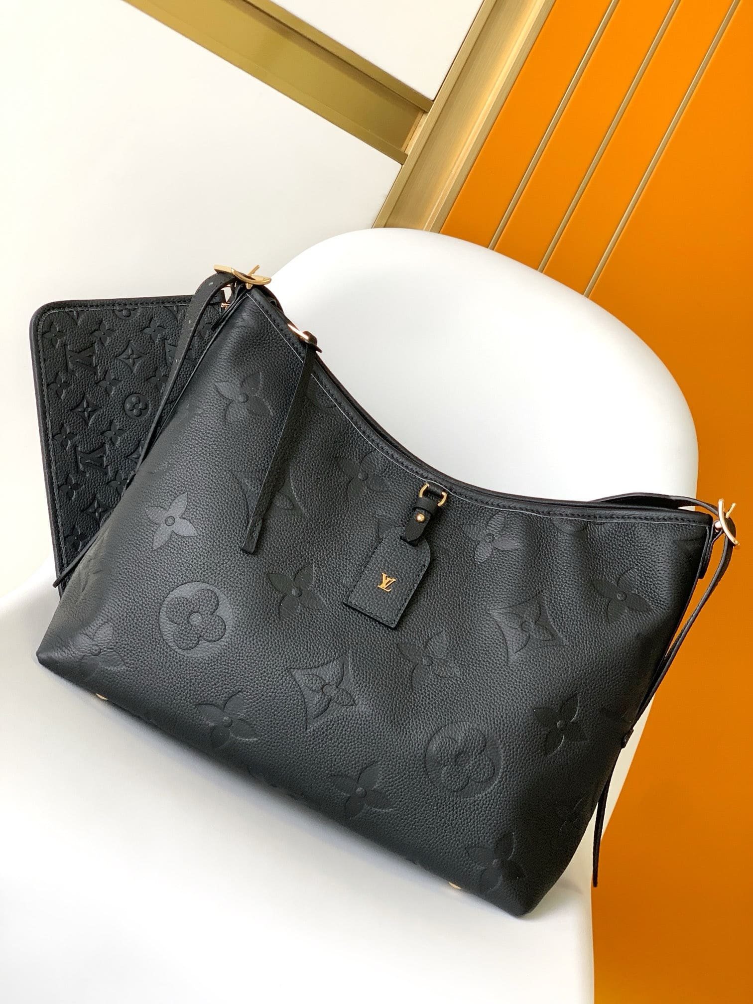 L0vis Vvtt0n M46288 CarryAll PM