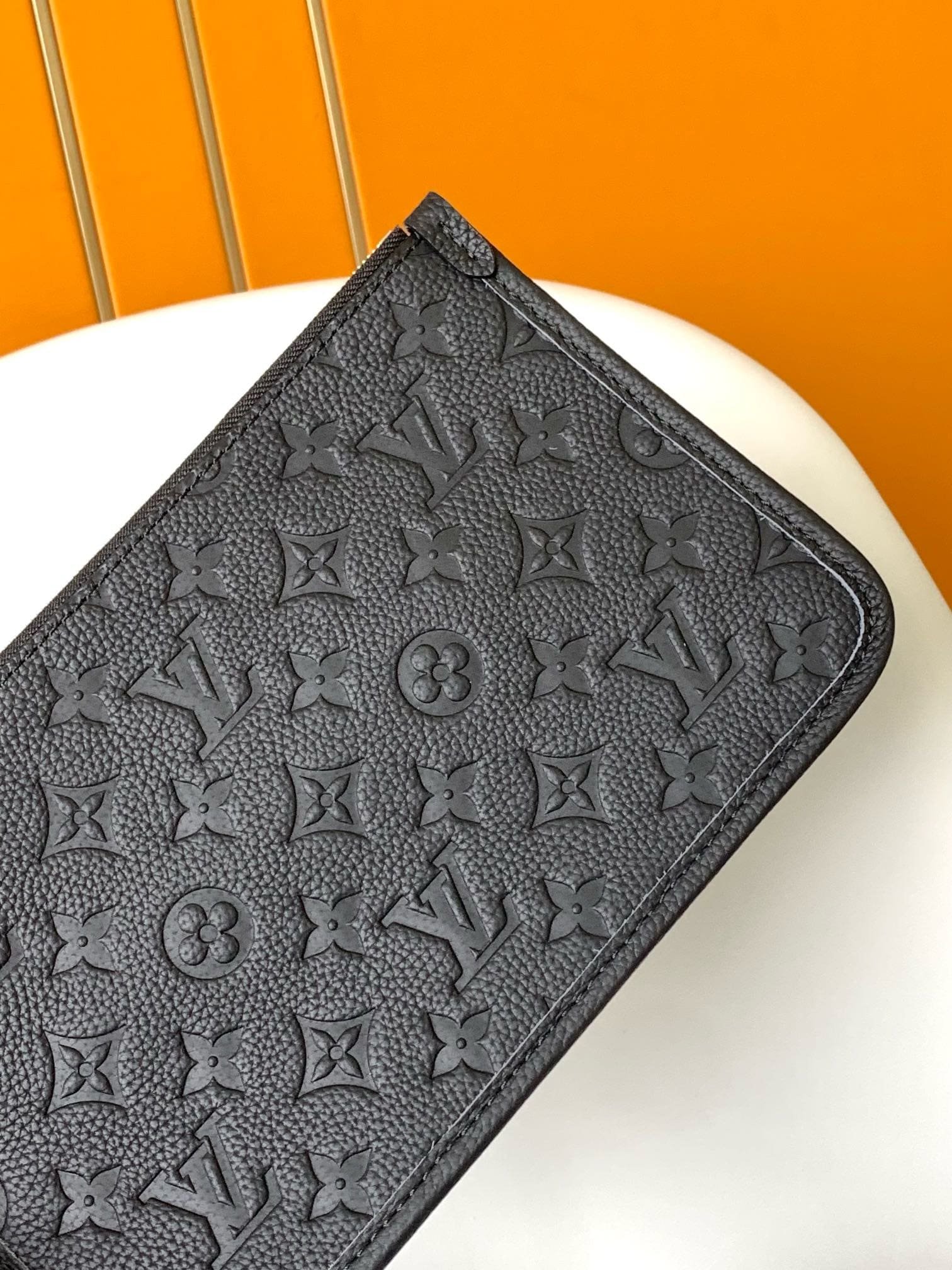 L0vis Vvtt0n M46289 CarryAll MM