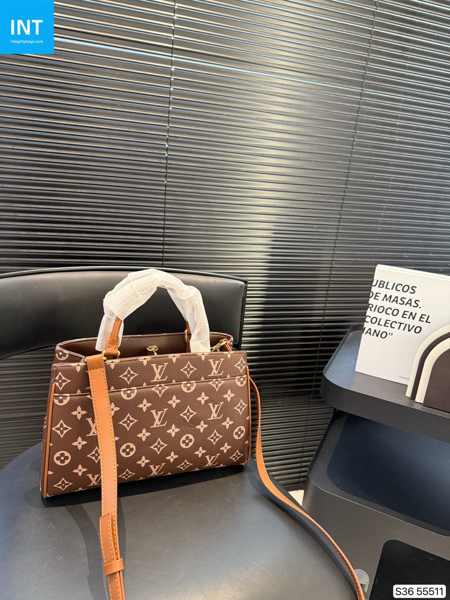 L0vis Vvtt0n Sully PM leather handbag