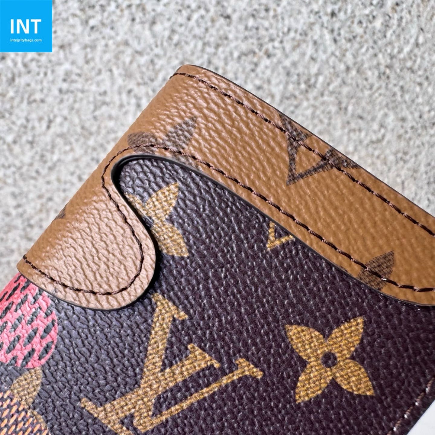L0vis Vvtt0n M26010 Pocket Organizer