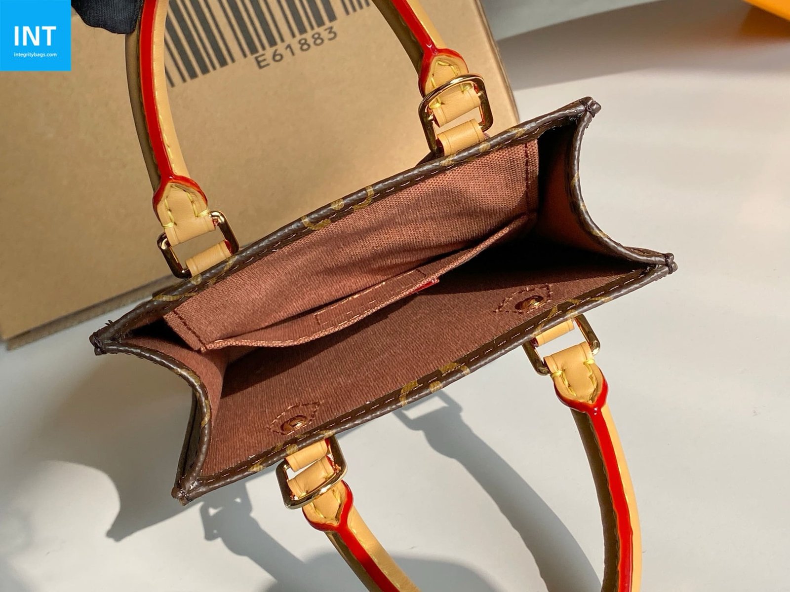 L0vis Vvtt0n M81295 Petit Sac Plat