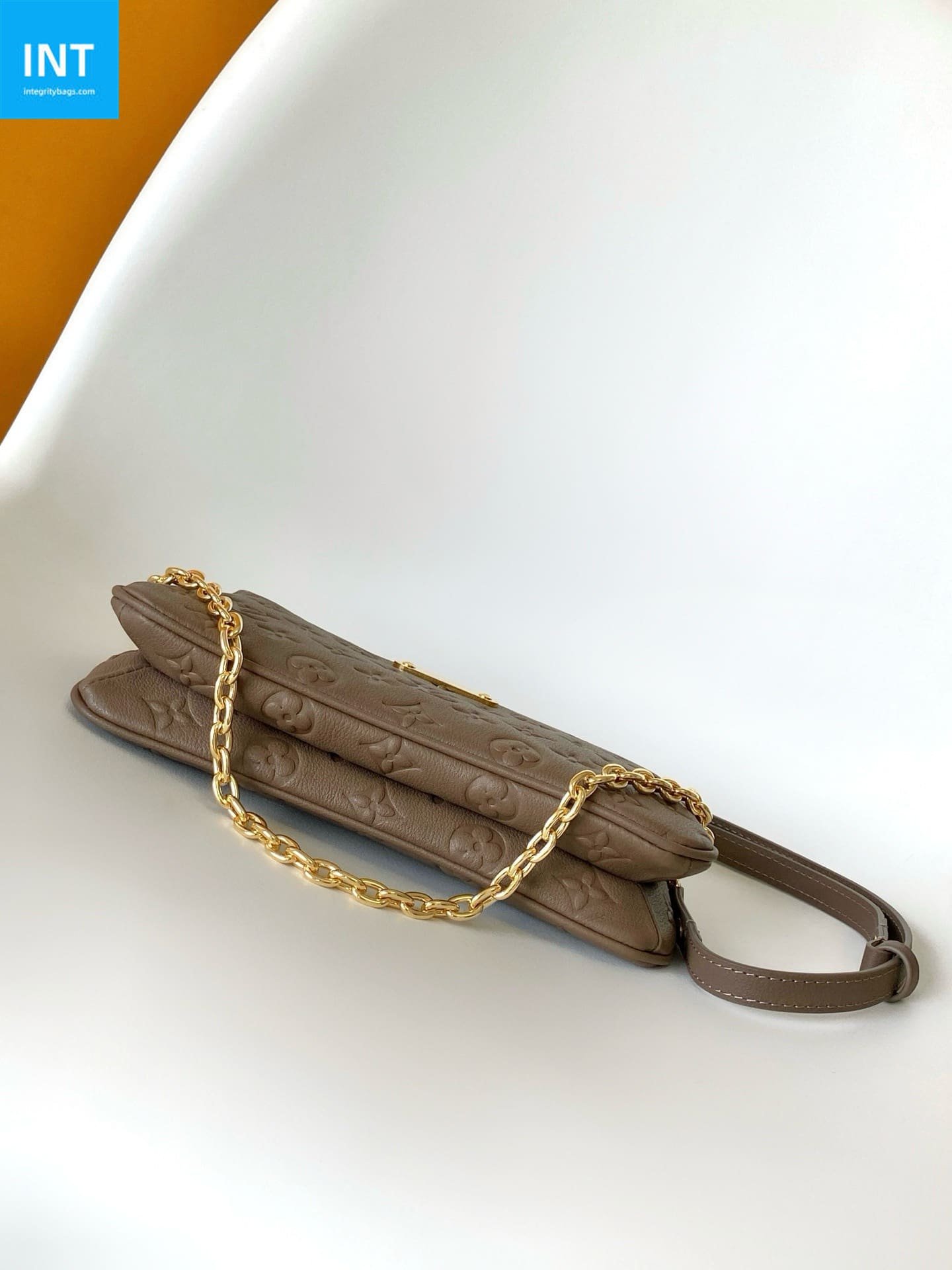 L0vis Vvtt0n M25816 Pochette Liv