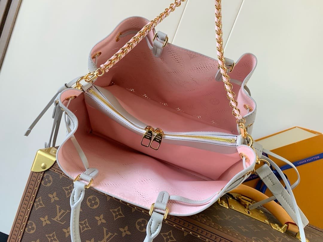 L0vis Vvtt0n M13838 Bella Tote