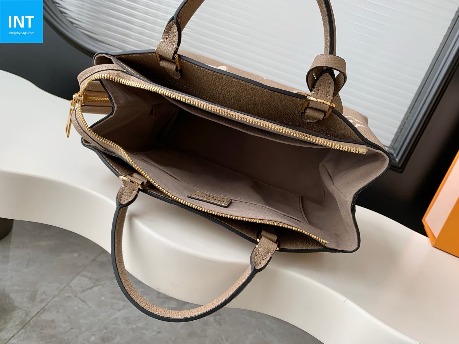 L0vis Vvtt0n M58914 Petit Palais