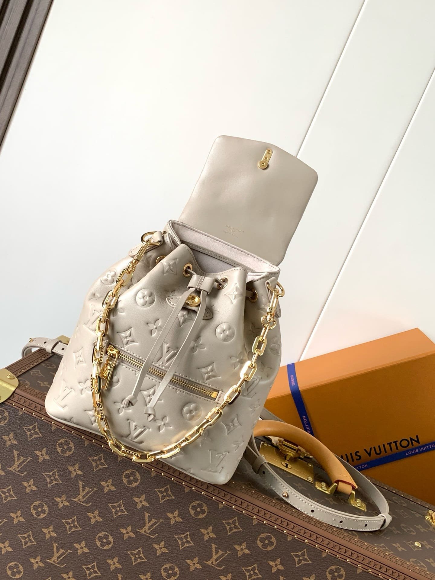 L0vis Vvtt0n M13358 Coussin Backpack PM
