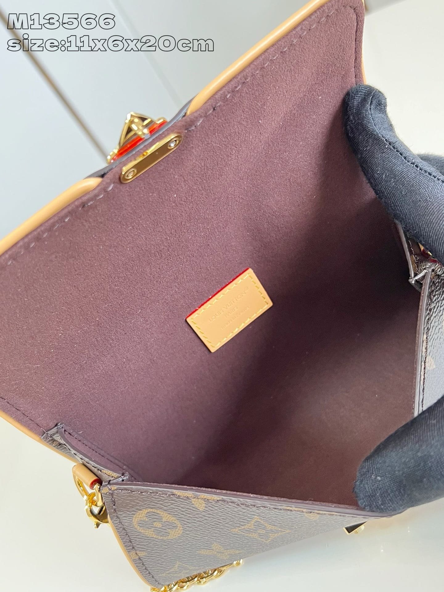 L0vis Vvtt0n M13566 Pochette Camille