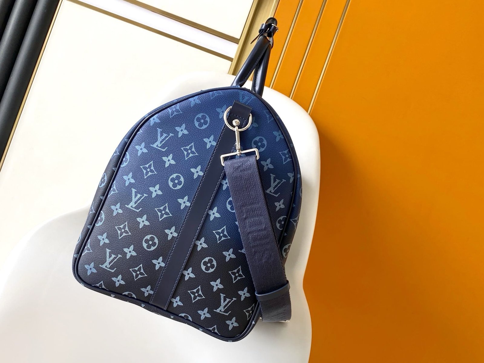 L0vis Vvtt0n M11558 Keepall Bandoulière 55