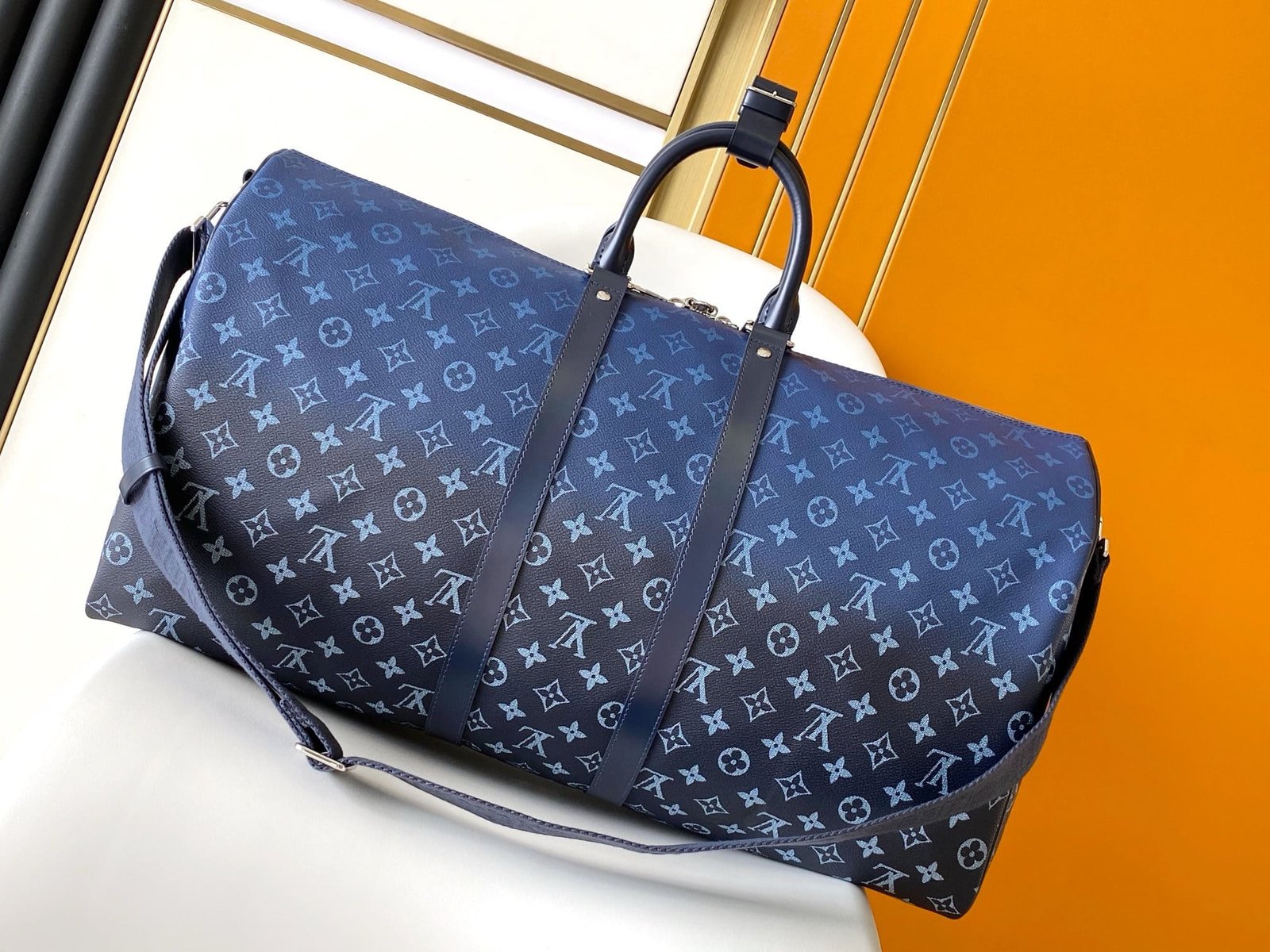 L0vis Vvtt0n M11558 Keepall Bandoulière 55