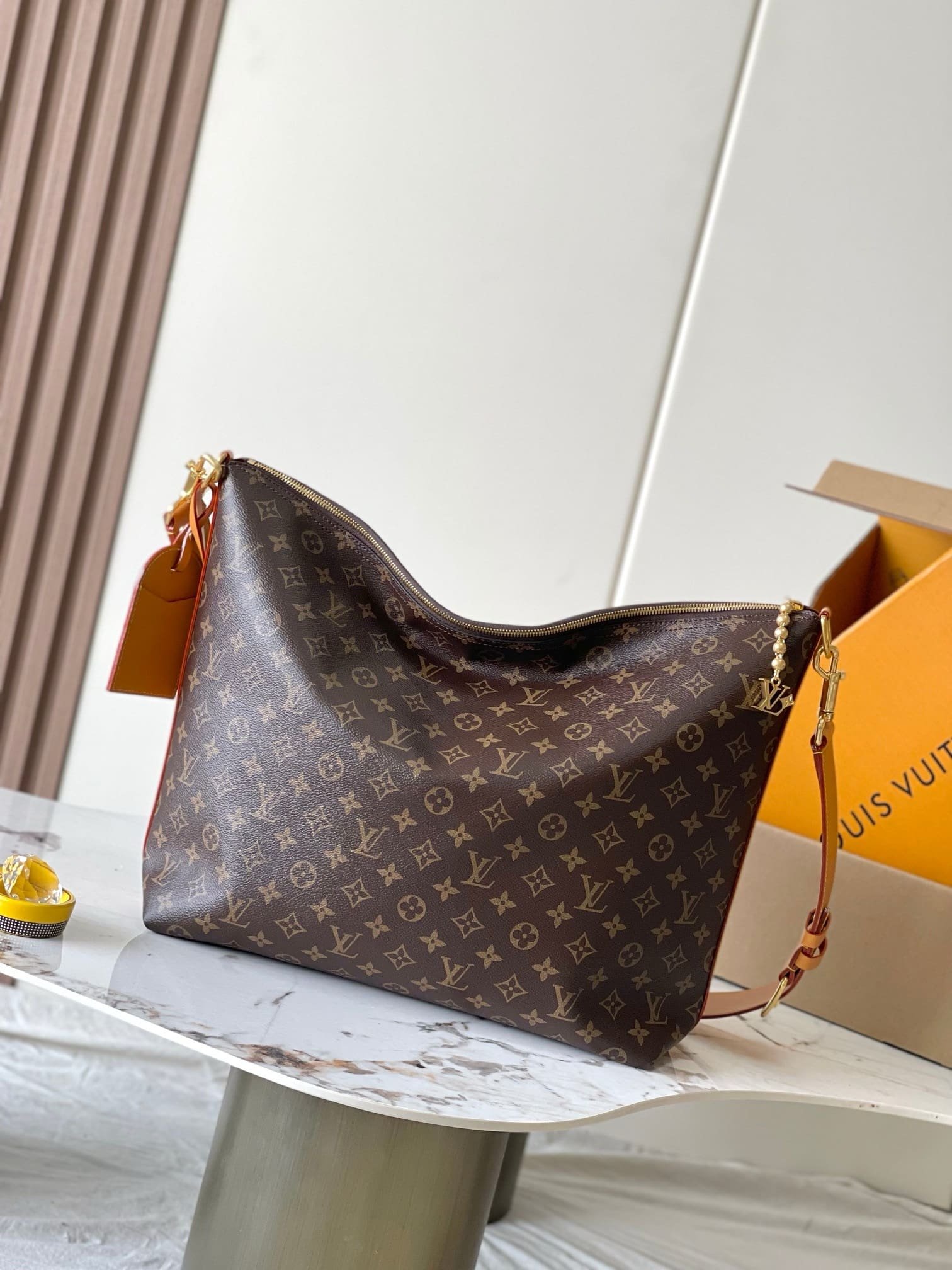 L0vis Vvtt0n M14018 Vagabond Hobo