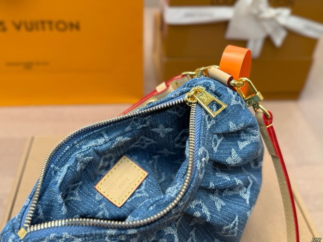L0vis Vvtt0n M13571 Pochette Valley