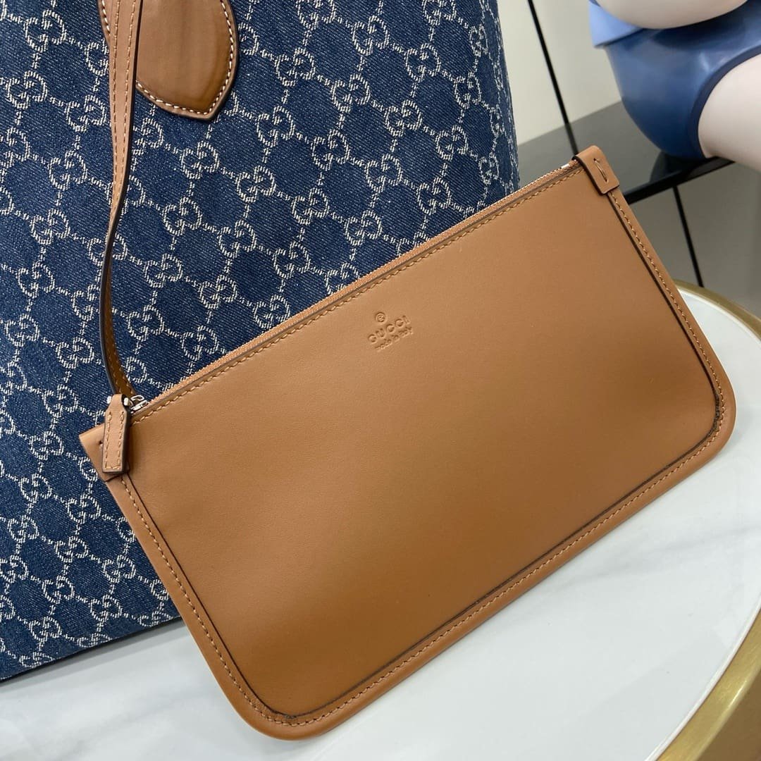 Gvc*1 TOTISSIMA LARGE TOTE BAG