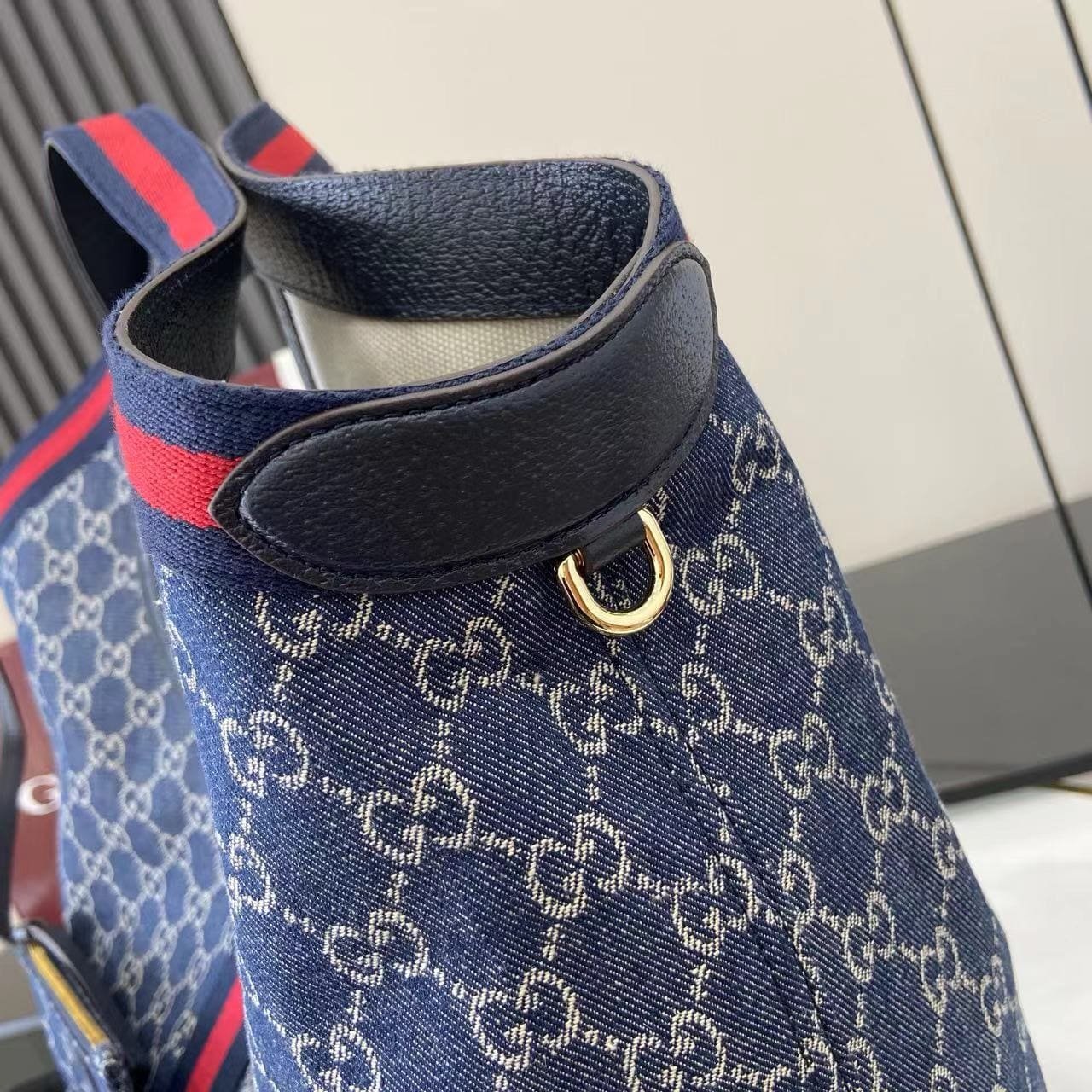Gvc*1 GIGLIO LARGE TOTE BAG