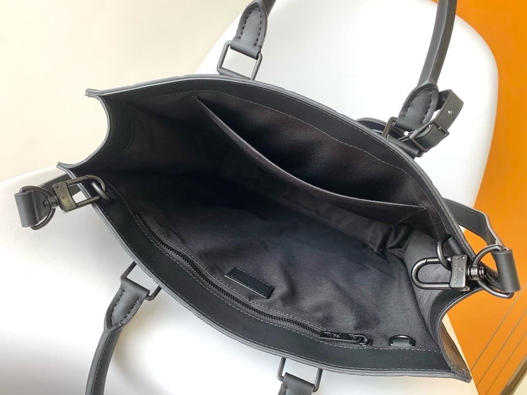 L0vis Vvtt0n M21866 Sac Plat NV