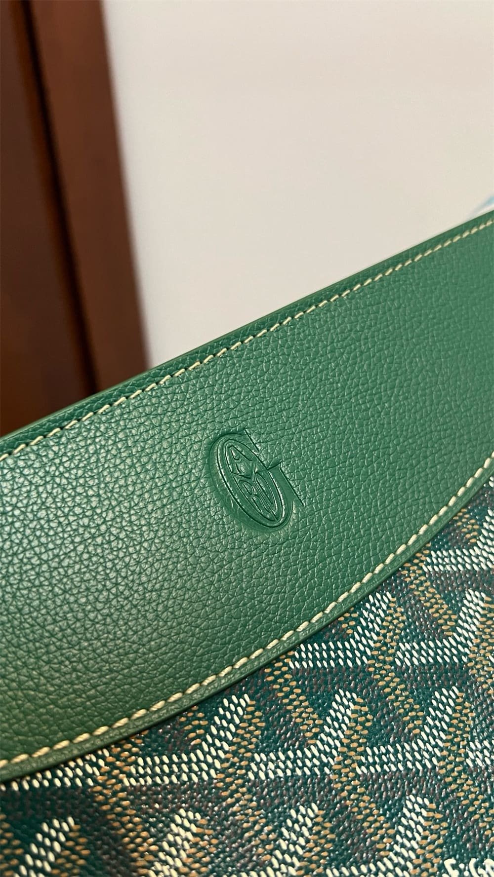 G09ard Hirondelle bag