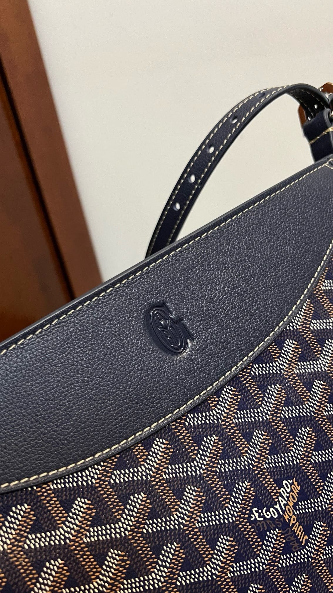 G09ard Hirondelle bag