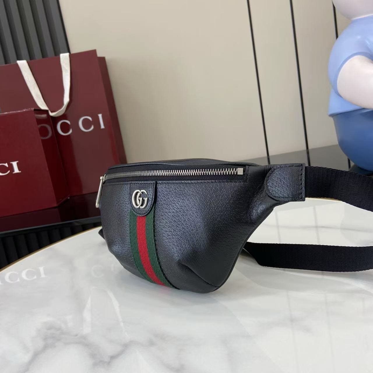 Gvc*1 Ophidia small belt bag
