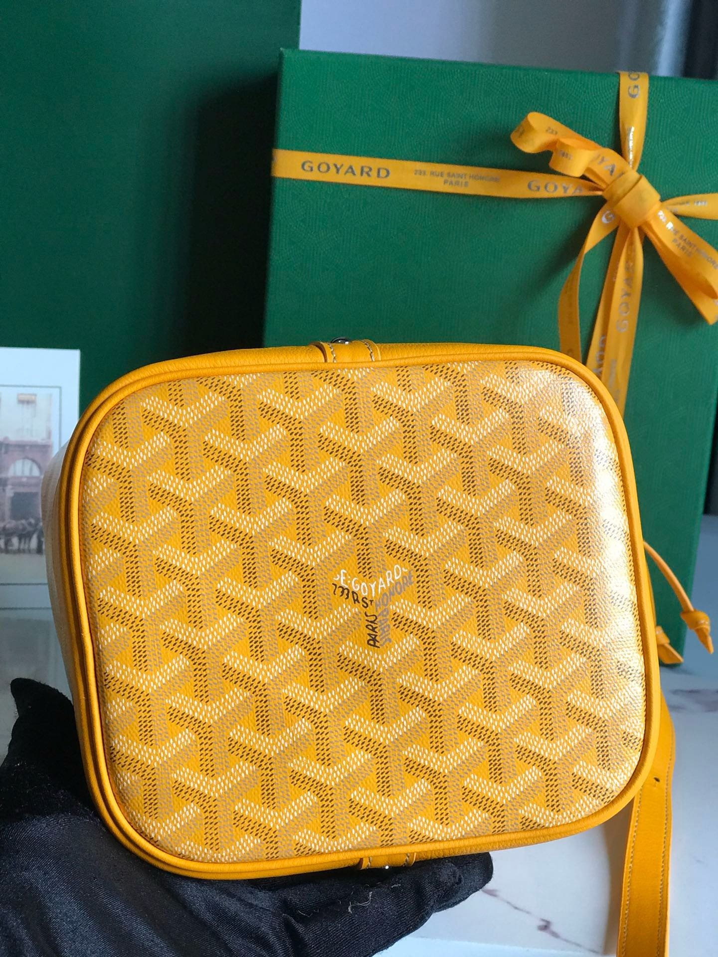 G09ard Petit Flot Bucket Bag