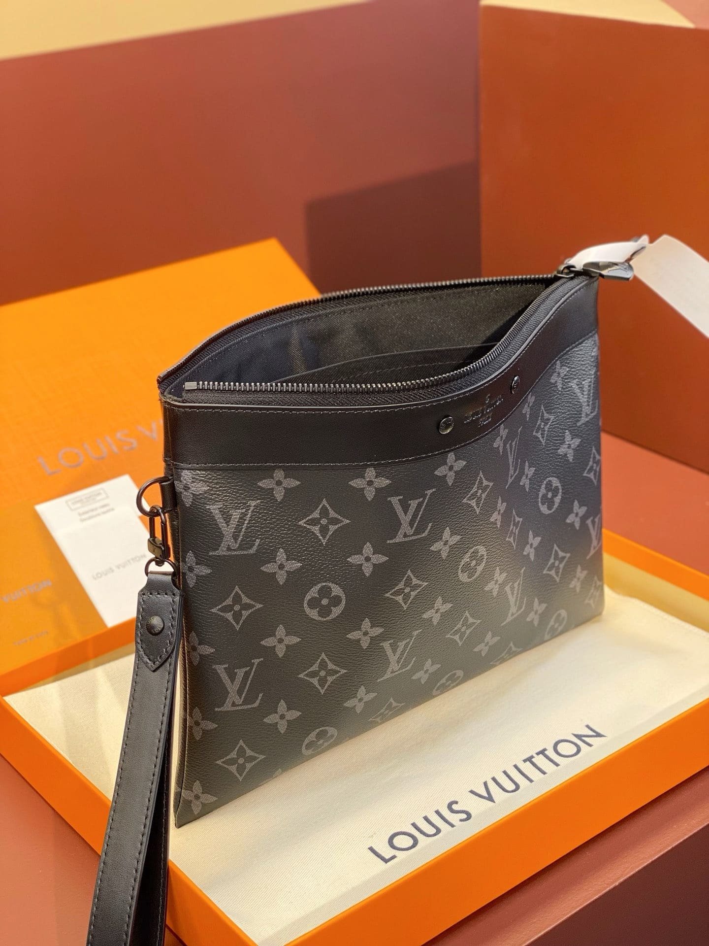 L0vis Vvtt0n M81569 Pochette To-Go