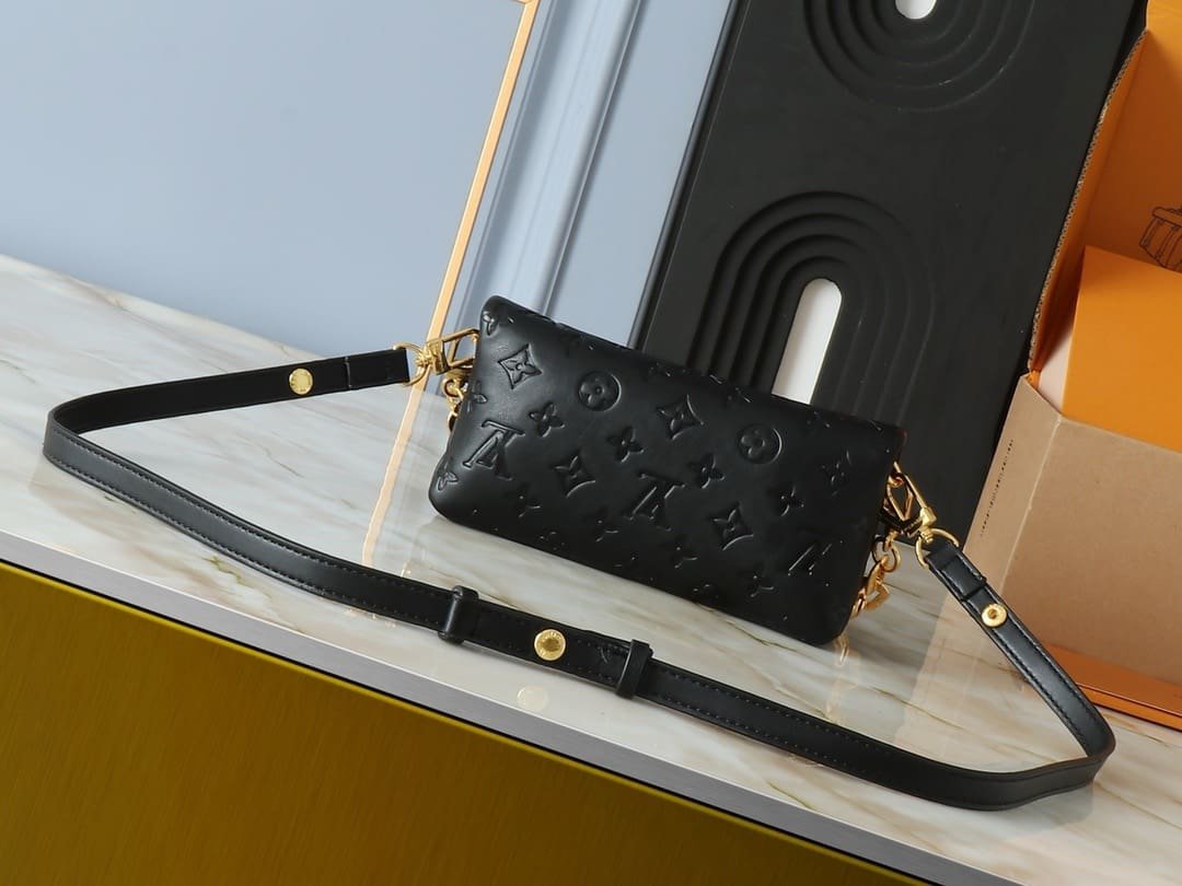 L0vis Vvtt0n M83359 Pochette Coussin