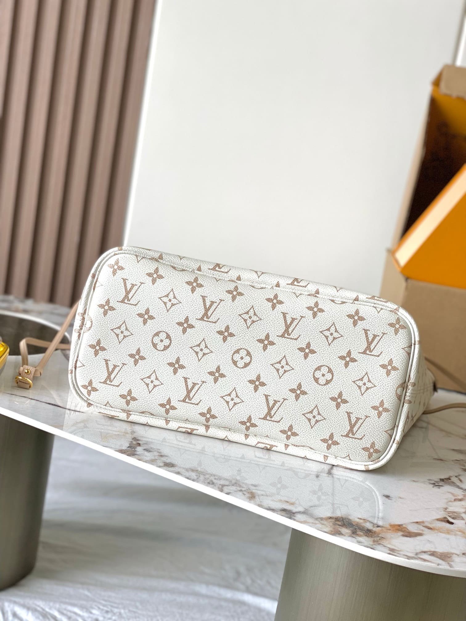 L0vis Vvtt0n M25665 Neverfull Inside Out MM