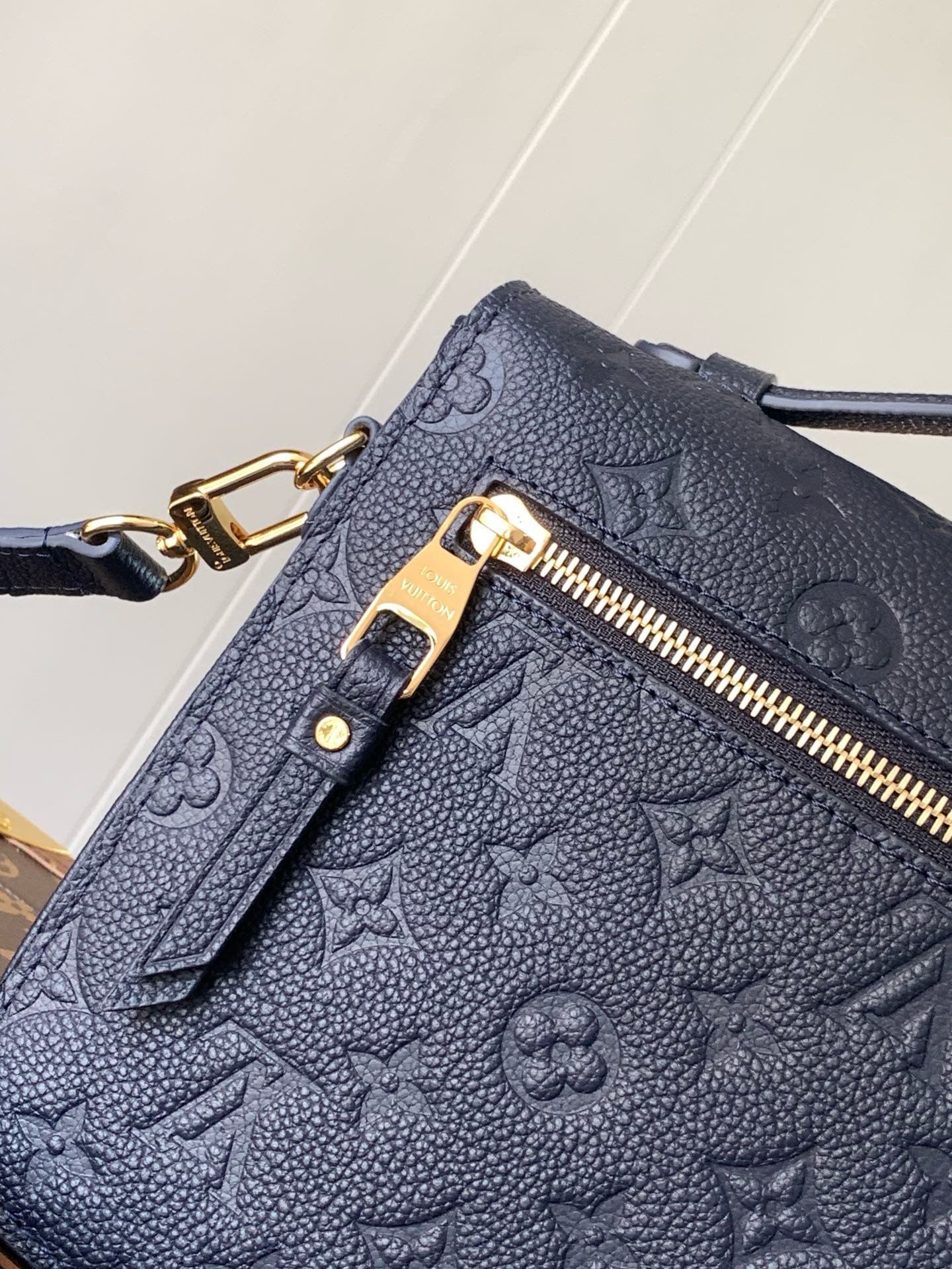 L0vis Vvtt0n M47142 Pochette Métis